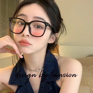 Kính mắt hồng gọng hai chấm