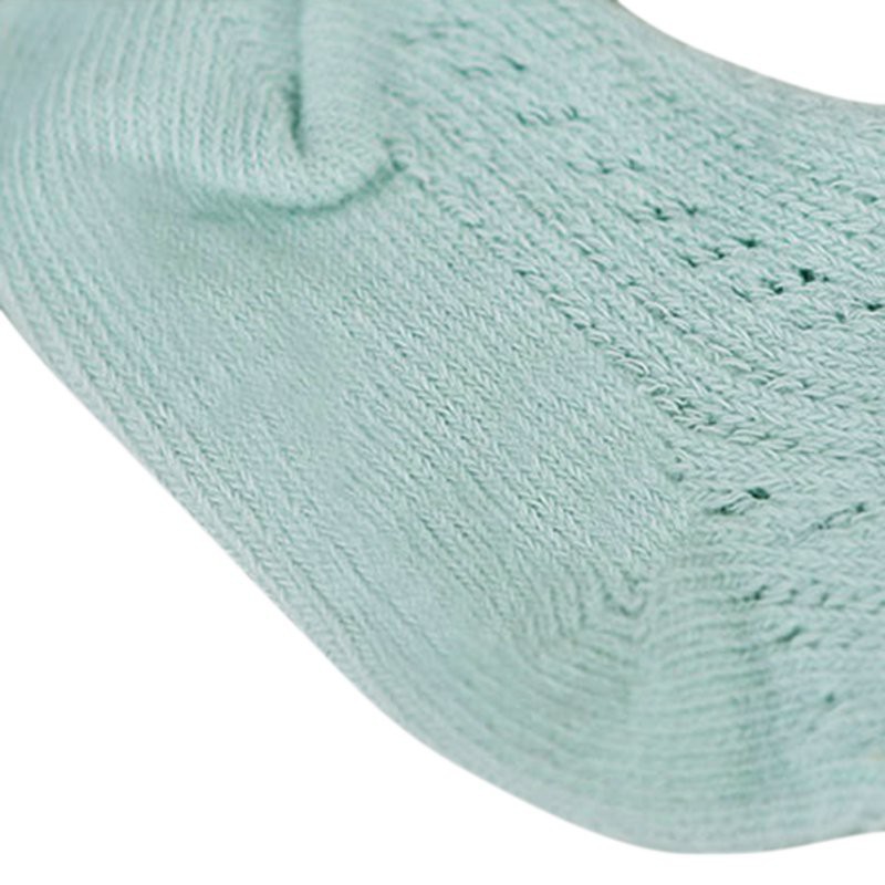 Tất chân mềm cho bé sơ sinh