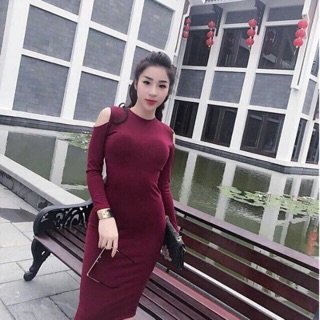 Váy len tăm body hở vai