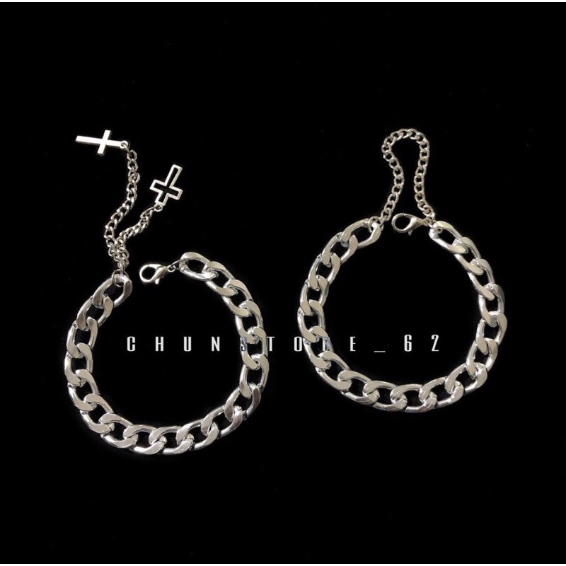 Lắc tay xích bản lớn