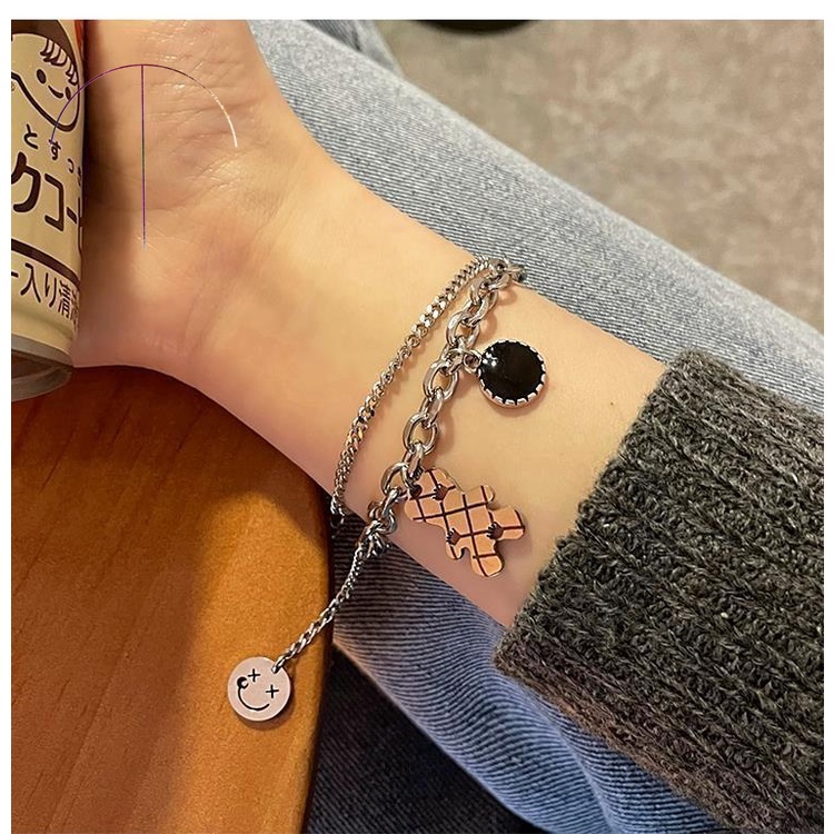 Vòng đeo tay hai lớp bằng hợp kim mặt hình mặt cười thời trang cho nữ