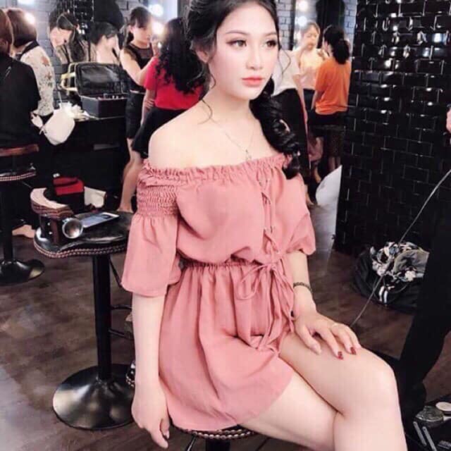 jum trễ vai