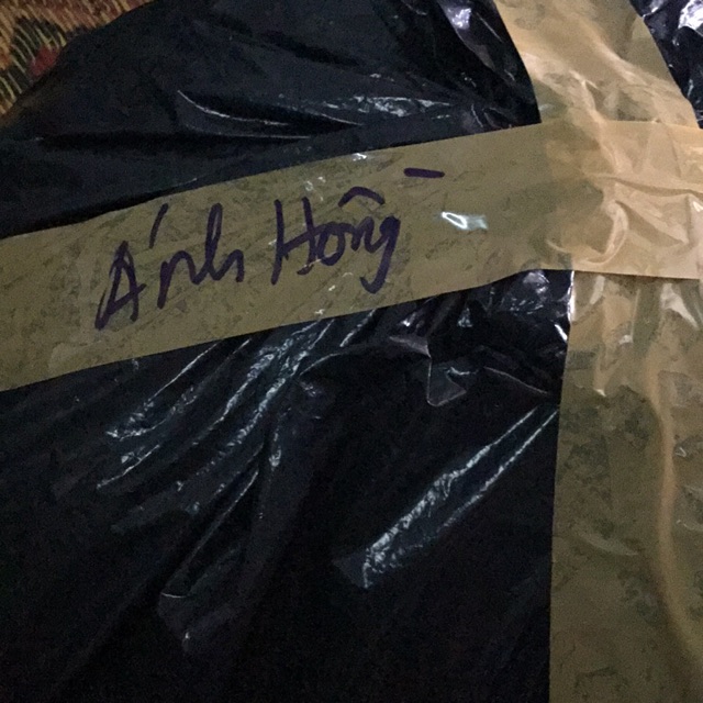 Chào cô con cam on co da tin tuong va ung ho ship con nha cam on co rất nhieu nha chúc vo luon vui v