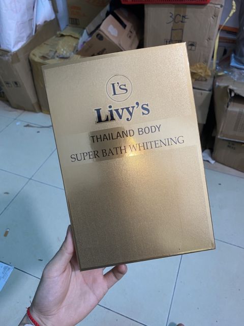 tắm trắng Livy s.