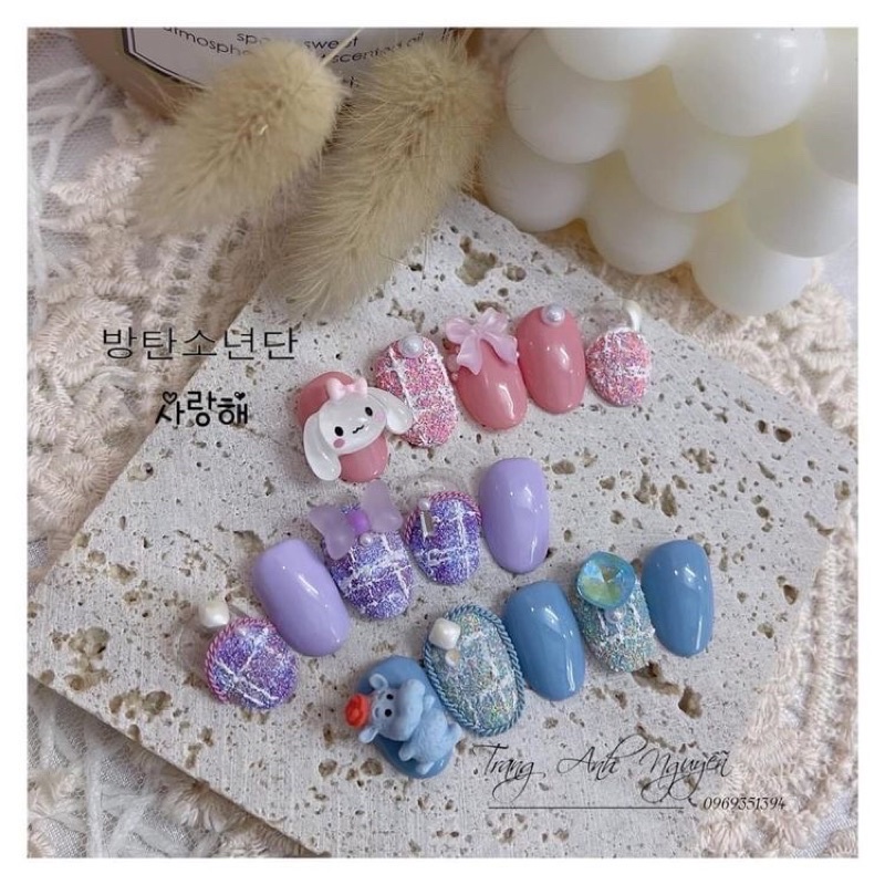 Móng thiết kế gắn hình thú