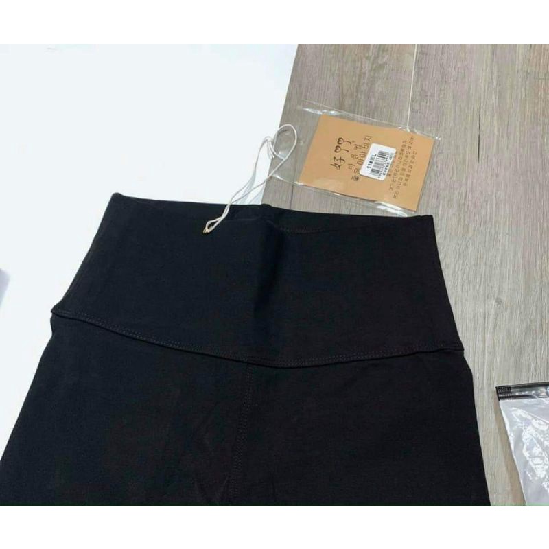 Quần legging cạp cao gen bụng M siêu hot