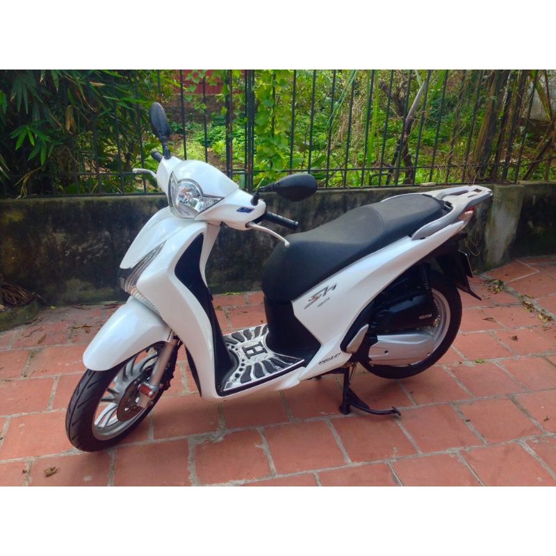 Nắp tay lái Bợ cổ sau sh VN 2012 2013 2014 2015 2016