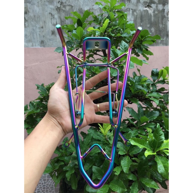 Baga giữa titan Winner