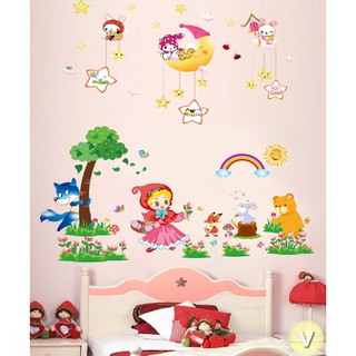 Decal dán tường Cô bé quàng khăn đỏ và thỏ trăng