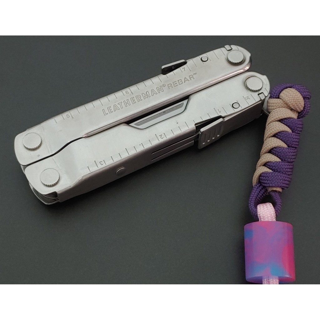 Dây paracord trang trí multitool