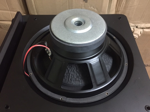 Loa trầm KLipsch