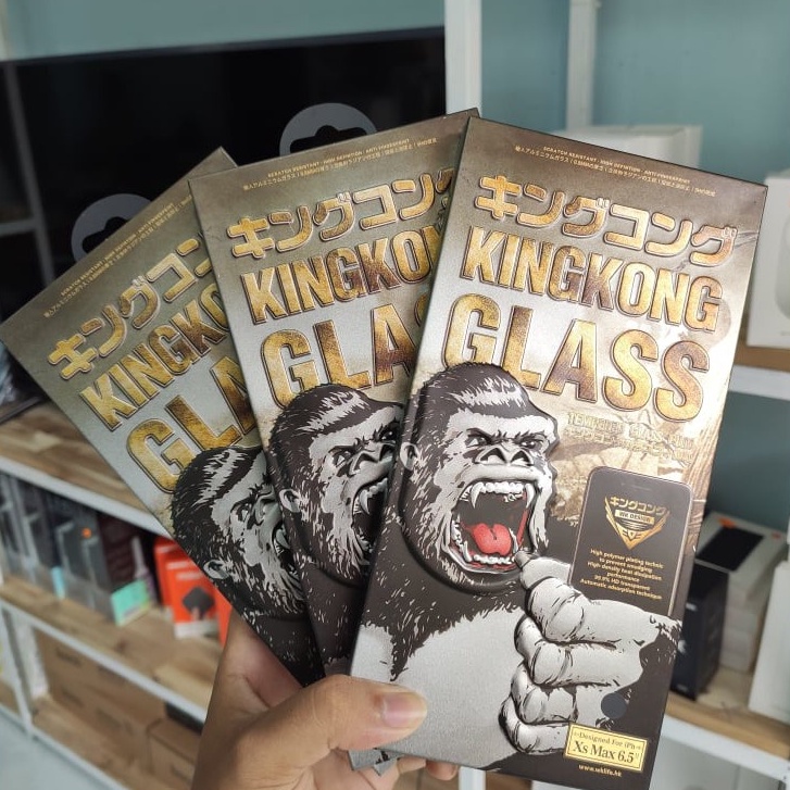 Kính cường lực iPhone King Kong Hộp Sắt dánh cho iPhone các đời từ X đến 13 Promax - Chinchincase