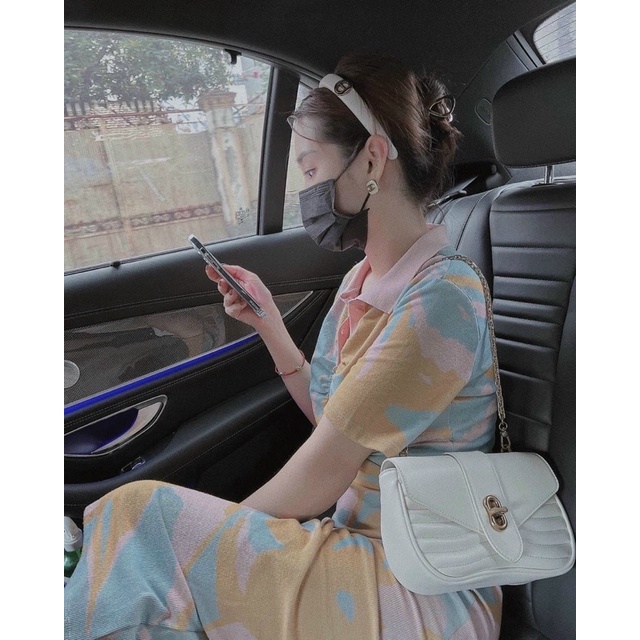 Túi xách nữ chữ C dáng yên ngựa mới nhất đựng vừa điện thoại