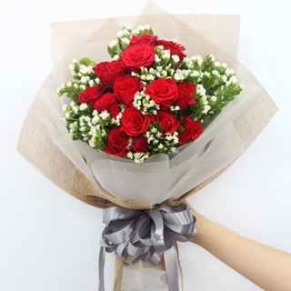 Cốt cắm hoa bằng nhựa