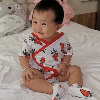 Bộ Bodysuit Yukata Cho Bé Hình Cà Rốt Màu Đỏ - Mihababy - YU_CAROTDO
