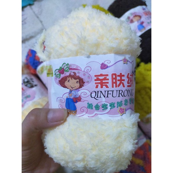 Len bông xù cô gái 50g