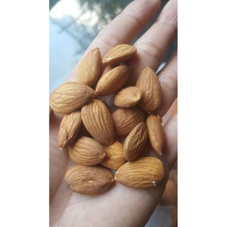 HẠNH NHÂN ÚC ĐÃ TÁCH VỎ