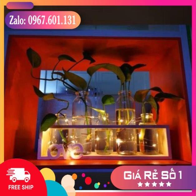 Bán giá gốc Kệ hoa kèm 5 lọ thủy tinh Home / Love