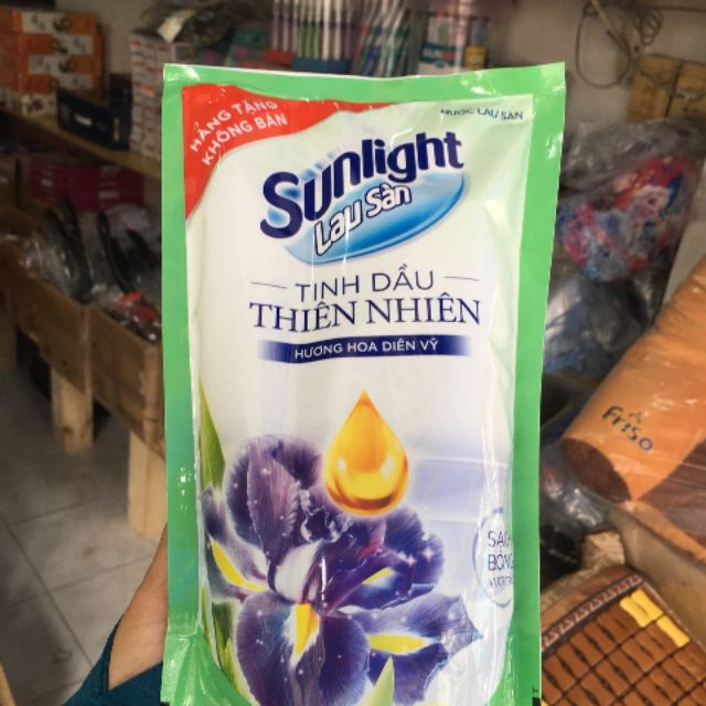Lau sàn sunlight 550g,.