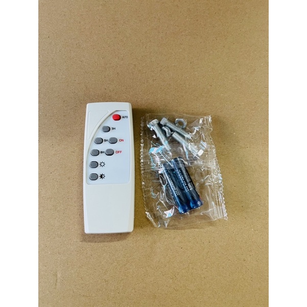 ĐÈN NĂNG LƯỢNG MẶT TRỜI UFO CÔNG SUẤT 300W ÁNH SÁNG TRẮNG VÀ ÁNH SÁNG VÀNG