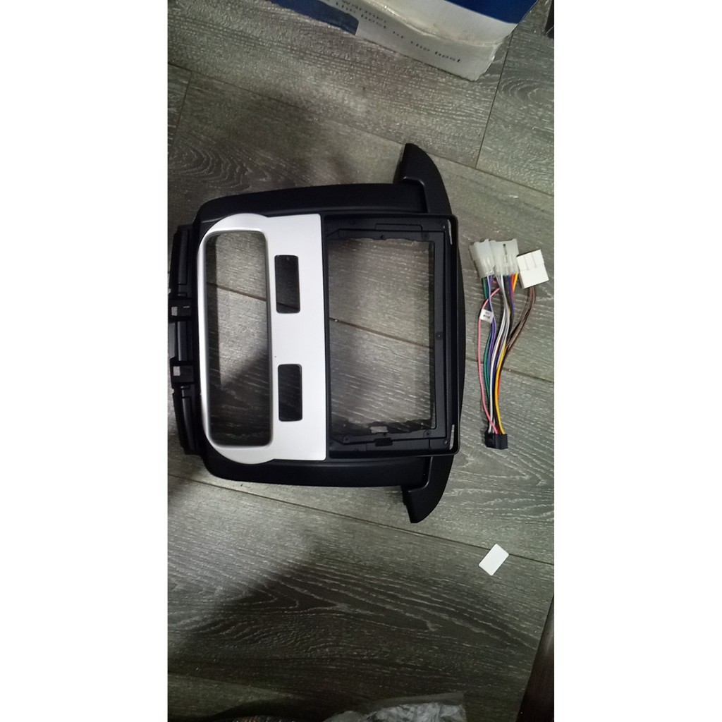 Mặt dưỡng xe Toyota Innova 2007-2013/2014-2015/2016-2019 để lắp màn DVD android 9"