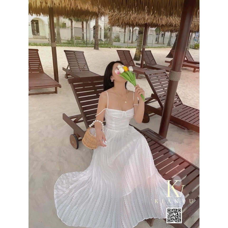 Đầm Maxi Ren Dập Ly