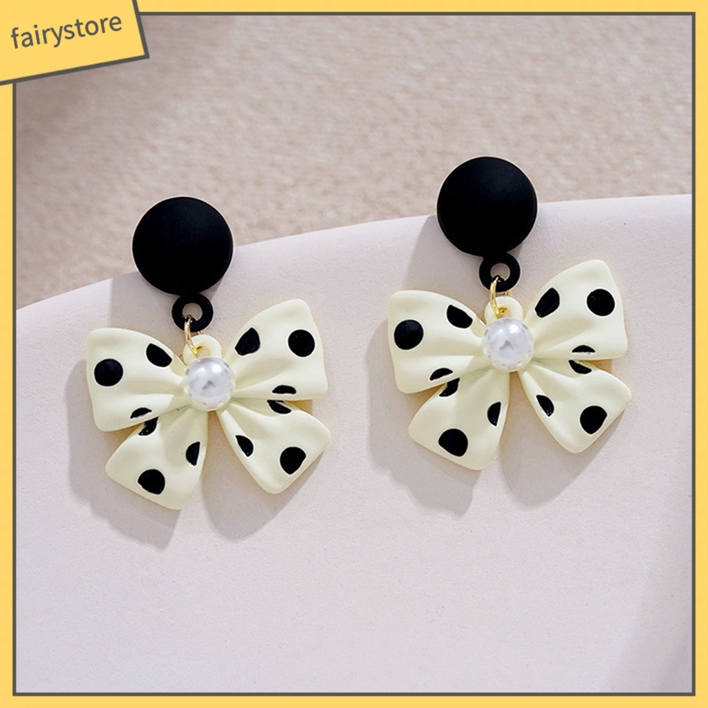 Khuyên tai nữ trang dáng dài tạo hình độc đáo