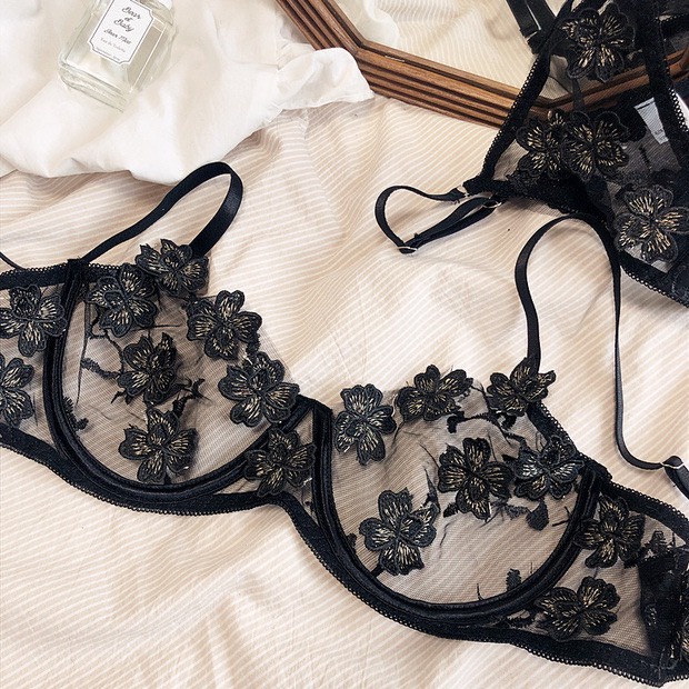 Bộ đồ lót voan mỏng thêu hoa không mút có gọng nâng siêu sexy THE CELYNBRA - B25