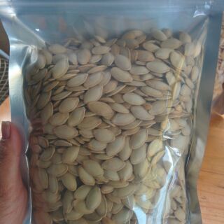 Hạt bí Thái Lan 100k/500 g - đồ ăn vặt