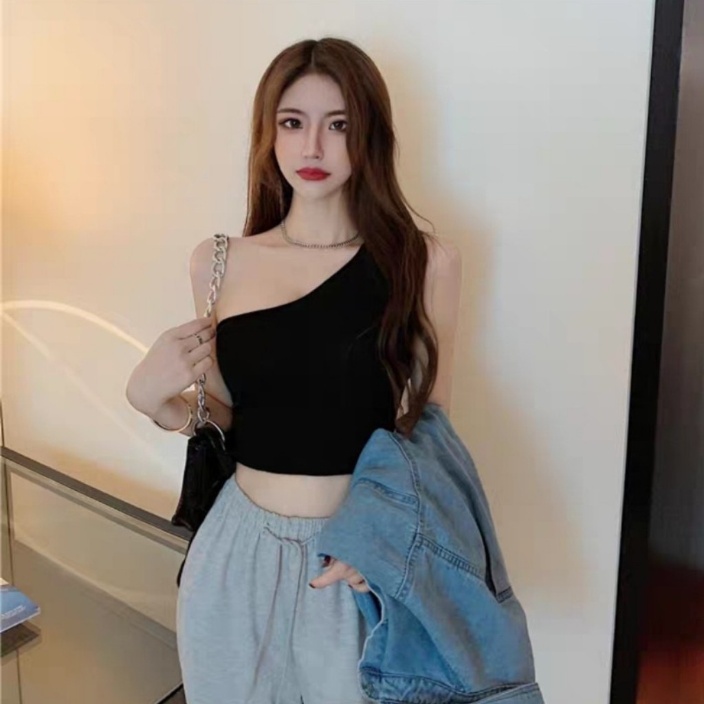 Áo Hở Vai Chéo Ko Tay Dáng Croptop _ Chất Borip Dày Dặn Có Mút Ngực _ Ảnh Thật Chụp Sàn