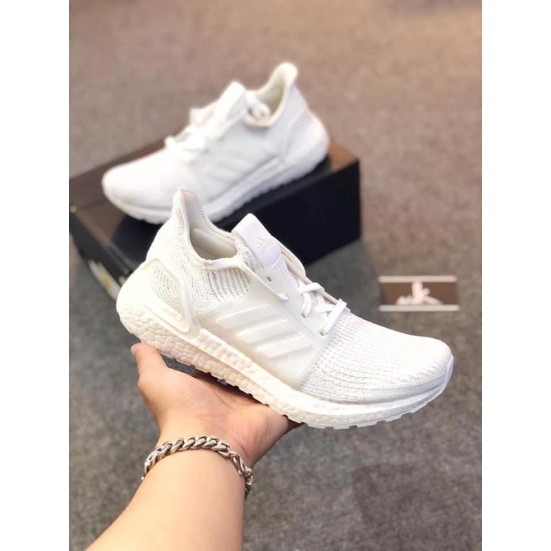 giày chạy bộ ULTRABOOST 19 white( chính hãng 100%)