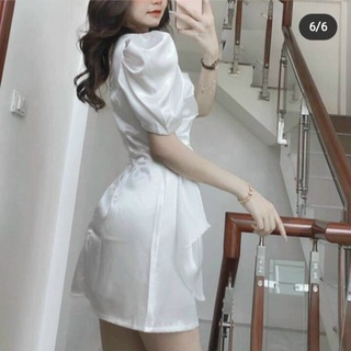 ĐẦM TRẮNG CỔ U VẠT XÉO