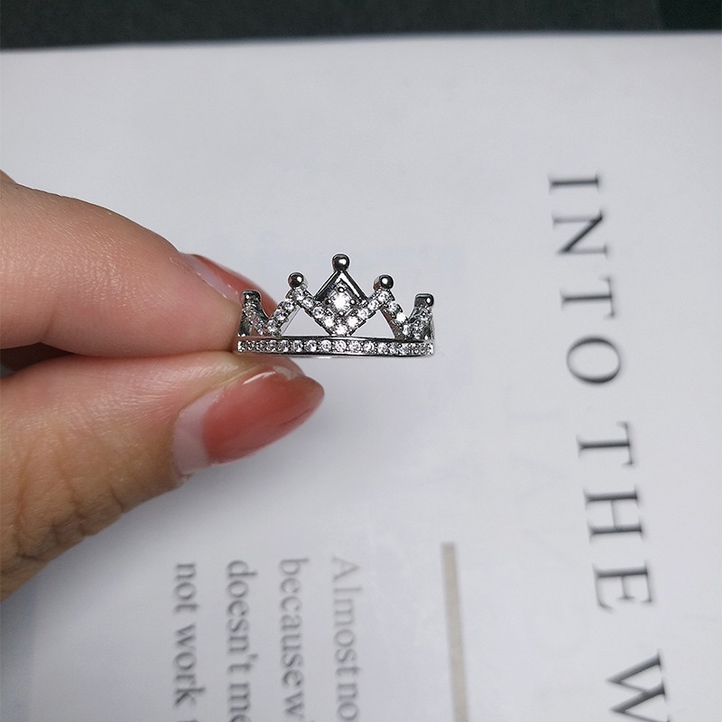 Nhẫn cưới thép titan mạ bạc kiểu vương miện đính đá thời trang thanh lịch dành cho nữ