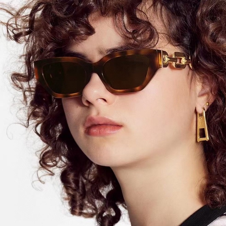 Kính Mát Hình Mắt Mèo Phong Cách Hip Hop Thời Trang Đi Biển Cá Tính Cho Nam Và Nữ