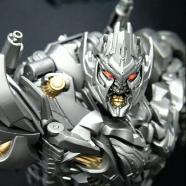 Mô hình Megatron - Black Mamba LS06/06S