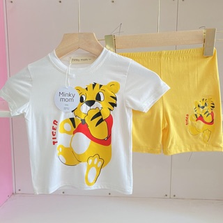 Combo 4 áo bé+ 2 bộ hình thú siêu đẹp!