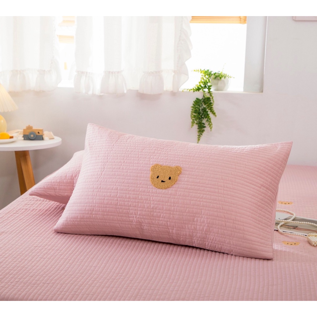 BỘ GA GỐI GẤU BEAR CHẤT COTTON LINEN CAO CẤP .ĐƯỜNG TRẦN TỈ MỈ ,THÊU SẮC NÉT MỚI