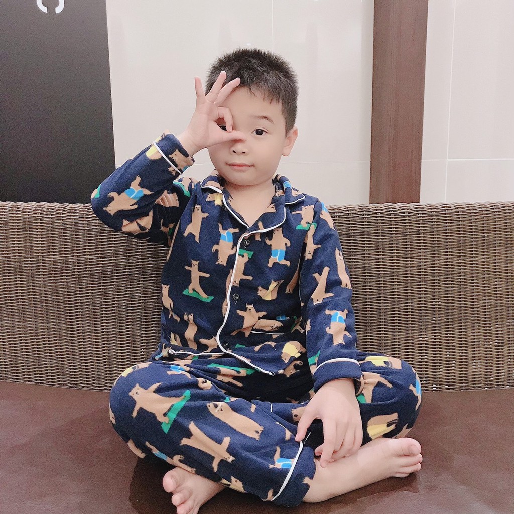 Bộ pyjama vải nỉ bông cho bé trai