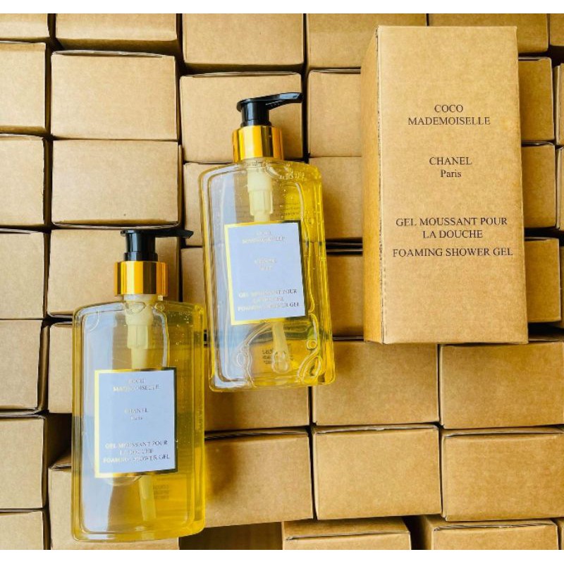 Sữa tắm Dubai hương nước hoa mới