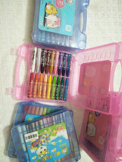 Màu sáp dầu Oil Pastel cho bé học vẽ