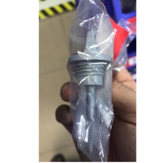 Ty thăm nhớt Sh Ý