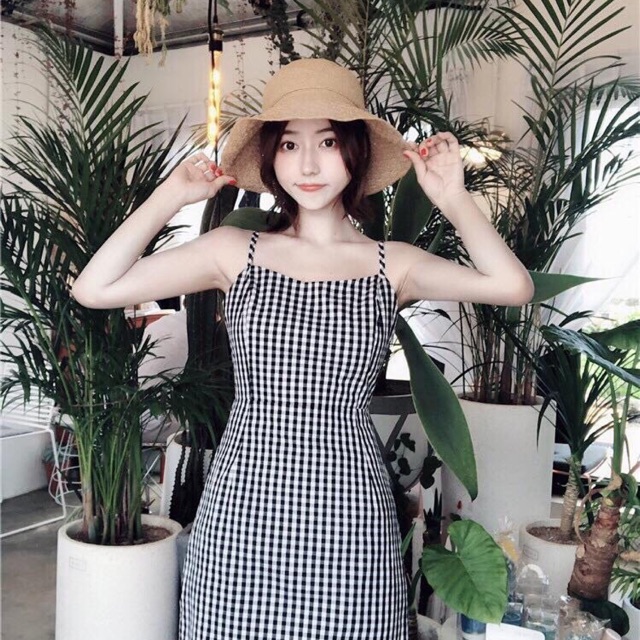 Đầm 2 dây caro đan lưng