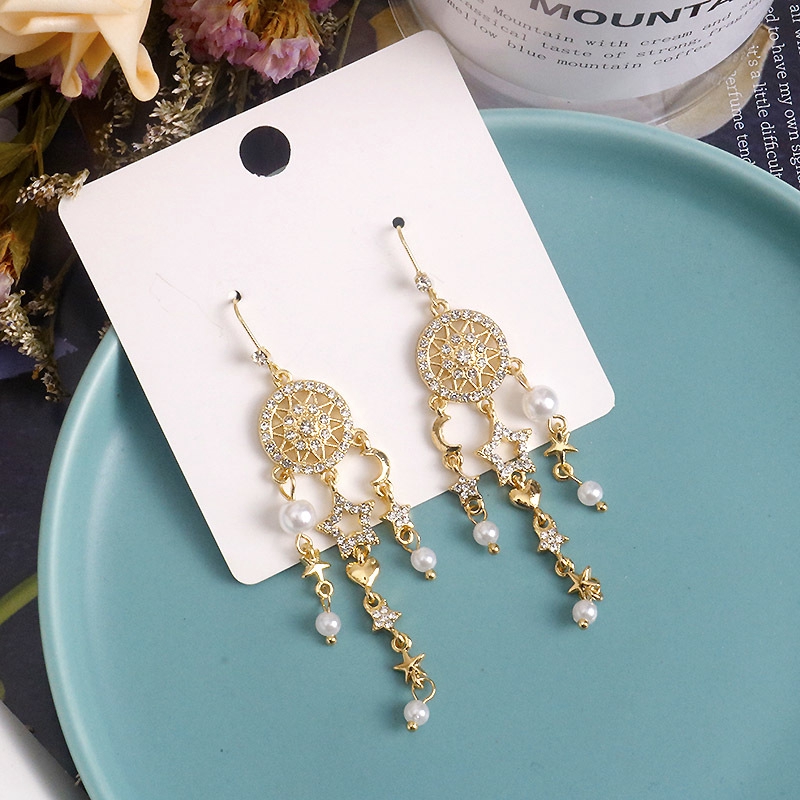 Bông tai tua rua đính ngọc trai giả hình ngôi sao