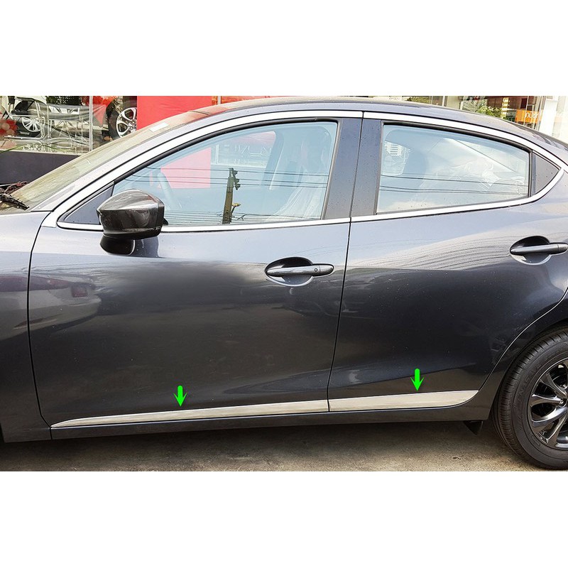 Nẹp chân cánh cửa Mazda 2 đời 2015 đến 2020 hàng Hàn Quốc