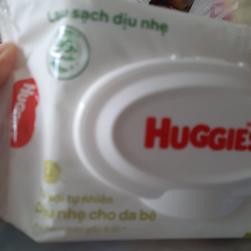 (Hàng khuyến mãi)Khăn giấy ướt Huggies không mùi 64 tờ,khăn ướt diệt khuẩn không mùi cho bé hàng chính hãng mamamy