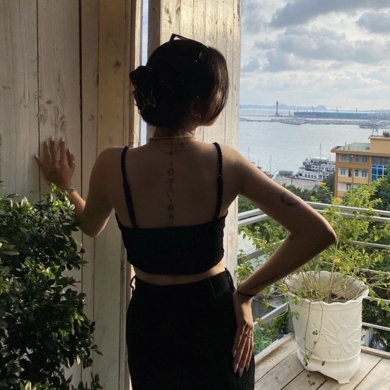 ÁO 2 DÂY ÔM CROPTOP KIỂU XINH PHONG CÁCH SEXY QUYẾN RŨ GIÁ RẺ TRENDY DÂY ÁO ĐIỀU CHỈNH ĐỘ NGẮN DÀI