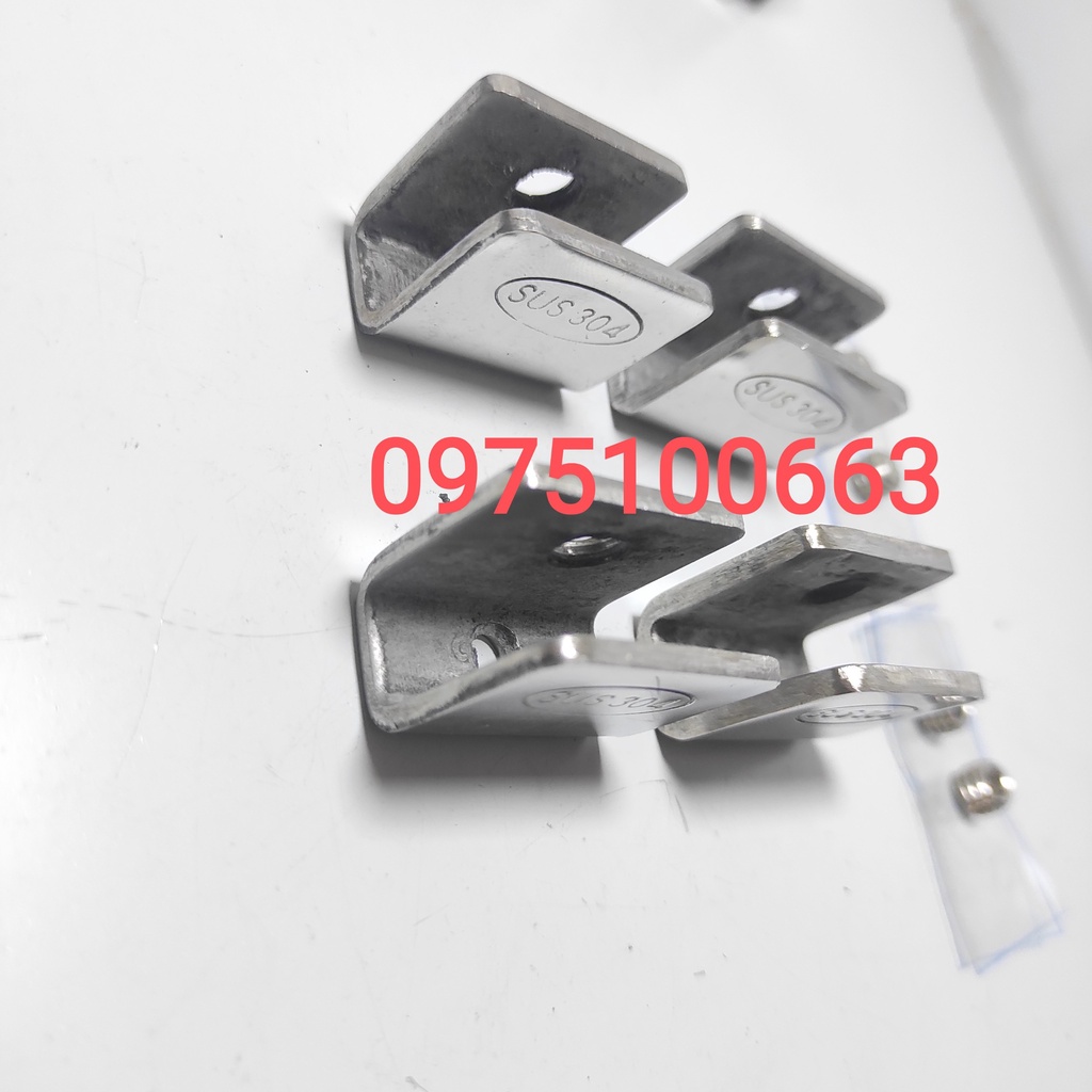 1 cái Pass U #304 kính 8 12li-Dùng bắt kệ nhà tắm-Kệ kính-pas u kính
