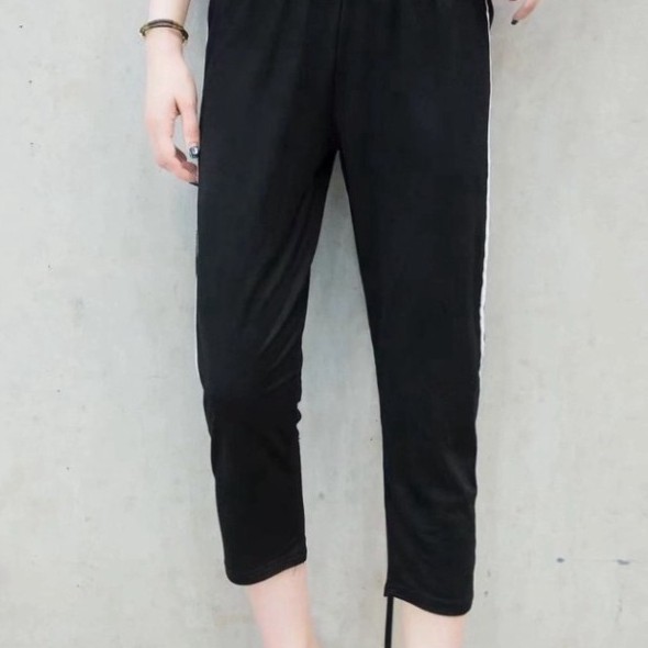 Bộ đồ nữ thể thao, Trẻ chung cá tính, chất cotton co dãn 4 chiều mát mẻ thoải mái