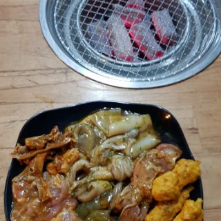 Bếp nướng cho nhà hàng đặt âm bàn