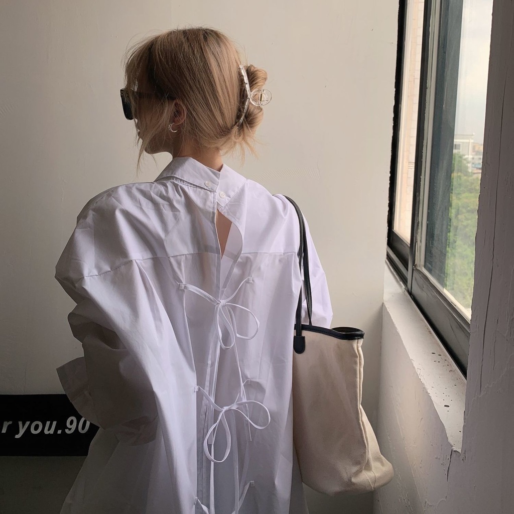 Áo Sơ Mi Trắng Dáng Rộng Dài Vừa Hai Lớp Phía Trước Và Sau Thiết Kế Cảm Giác Thời Trang Hàn Quốc Cho Nữ